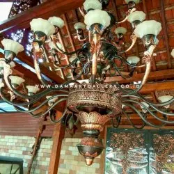 Pesona Lampu Joglo Tembaga Sentuhan Tradisional yang Elegan